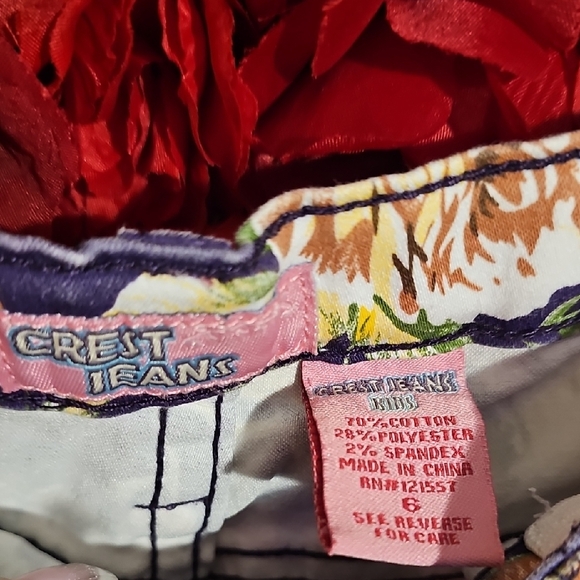 Crest Jeans Girls Floral Kids Jeans Size 6 Like New - Picture 2 of 9